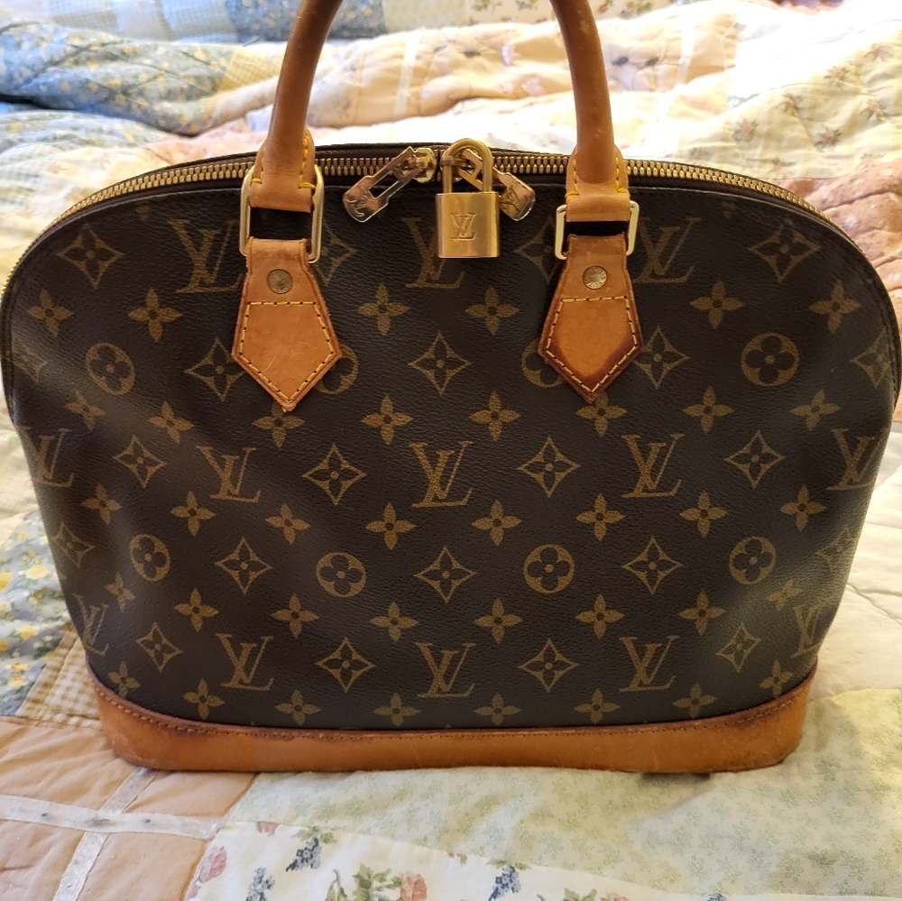 Louis Vuitton Alma Bag